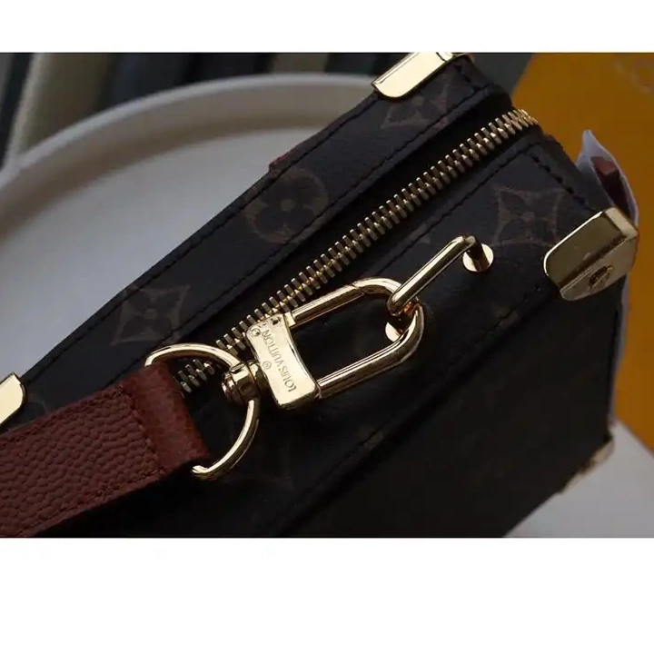 Bags LV 2107YA0136 0530